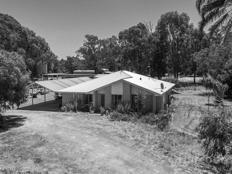 81 Armstrong Hills Drive, Lake Clifton