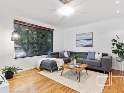 6 Genoa Close, Ballajura WA 6066