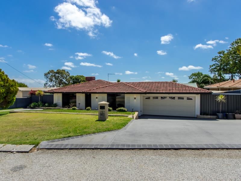 3 Perriam Close, Parmelia WA 6167