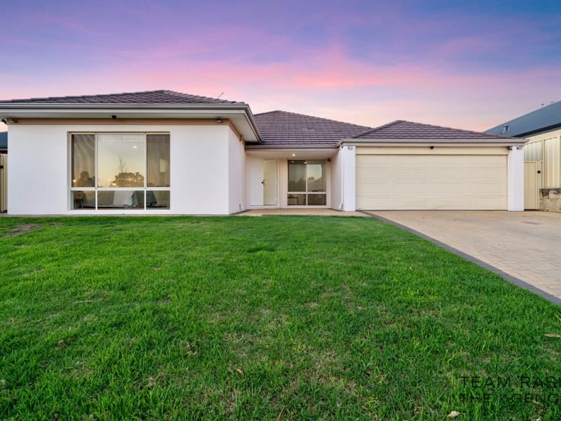 17 Ensign Drive, Swan View WA 6056