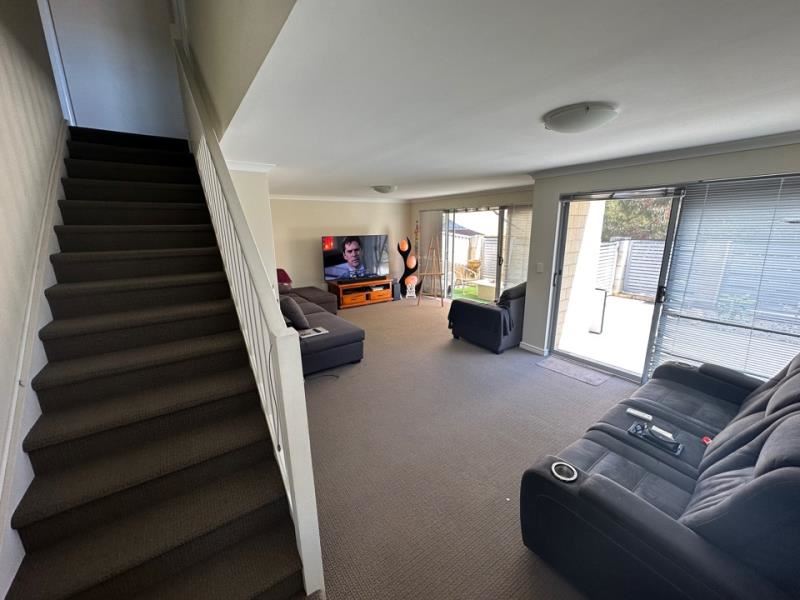 20 Peel Row, Kwinana Town Centre