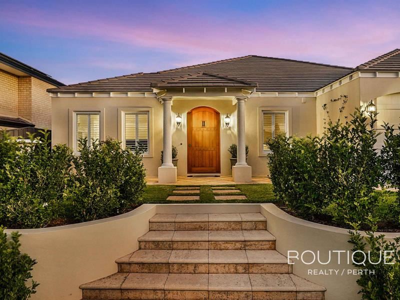 16 Madeira Turn, Hillarys