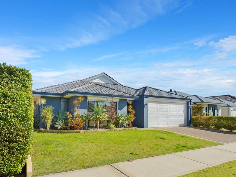 12 Huggins Road, Byford