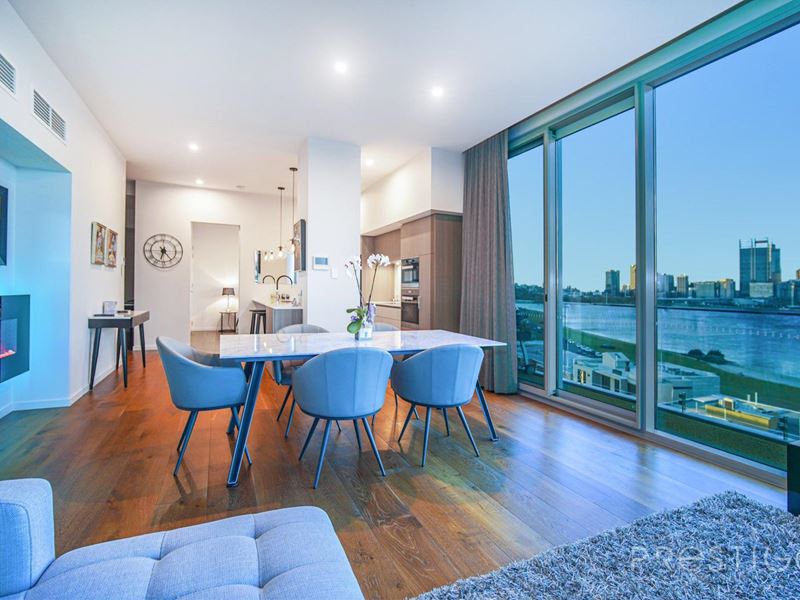 806/5 Harper Terrace - Penthouse, South Perth