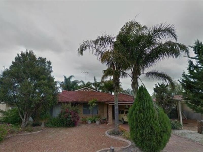 5 Throssell Court, Greenfields