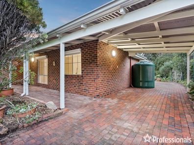 4 Milford Close, Gooseberry Hill WA 6076