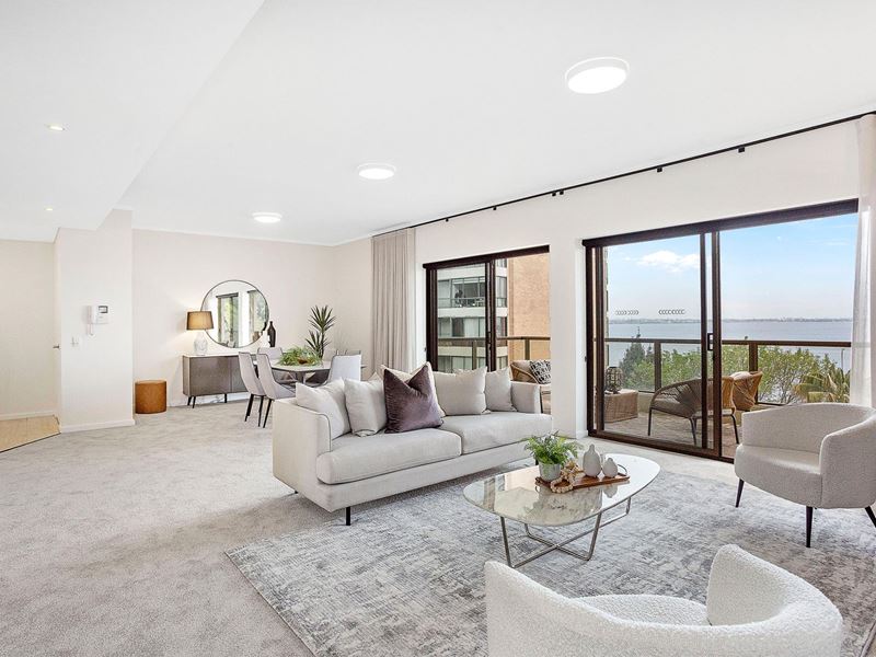 4/3 Wingfield Avenue, Crawley