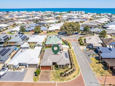 30 Scarab Court, Halls Head WA 6210