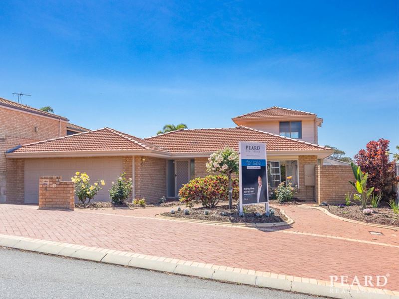 4 Tipperary Rise, Padbury WA 6025