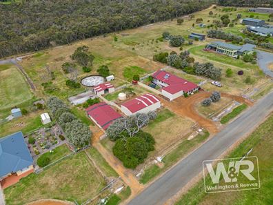 376 Lowanna Drive, Marbelup WA 6330