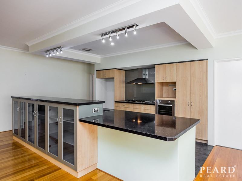 30 Lockeport Approach, Madeley