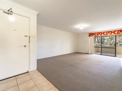 2/9 Kent Street, Rockingham WA 6168