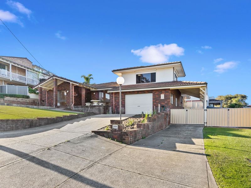 6 Aquarius Close, Falcon WA 6210