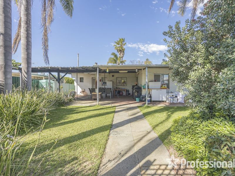 14 Dounley Street, Balga WA 6061