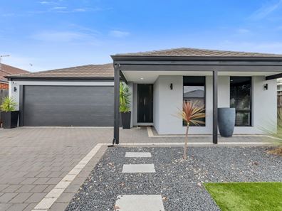 12 Cadogan Outlook, Ellenbrook WA 6069