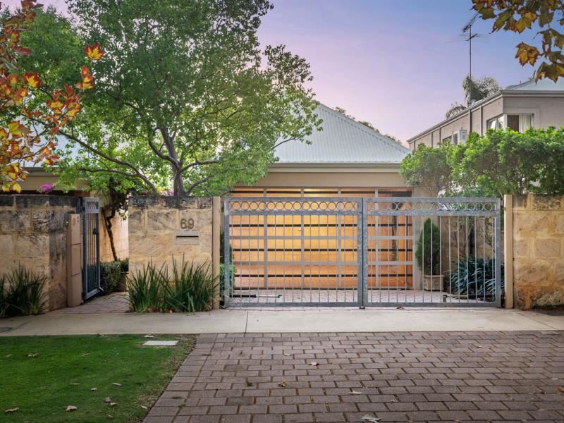 69 Goldsworthy Road, Claremont