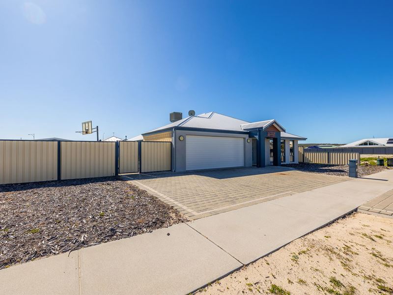 3 Revilo Street, Lancelin