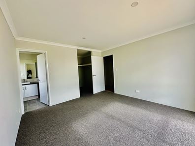 11 Primrose  Road, Alkimos WA 6038