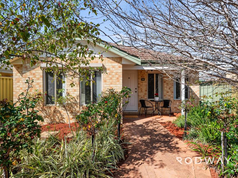 19 Cilantro Pkwy, Seville Grove
