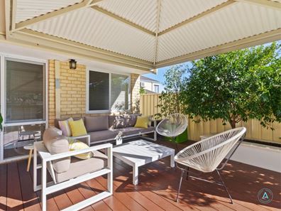 2/54 Stewart Street, Scarborough WA 6019