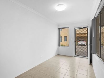 4/22 Elizabeth Street, Mandurah WA 6210