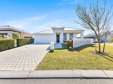 17 Strive Loop, Girrawheen WA 6064