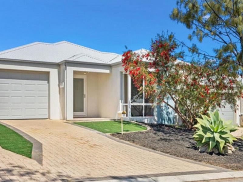 17 Sugarbush Way, Yanchep WA 6035