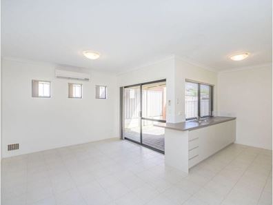 4B Balney Street, Balga WA 6061