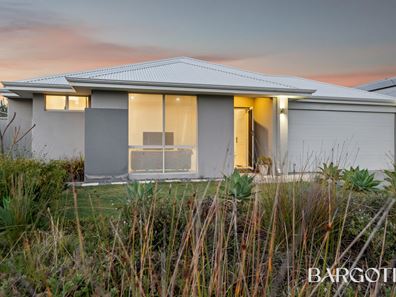 8 Humpback Rise, Alkimos WA 6038