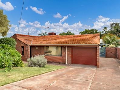 9 Alder Way, Duncraig WA 6023