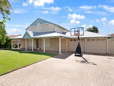 18 Anzac Place, Rockingham WA 6168