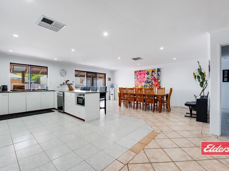 12 Amalda Place, Sunset Beach