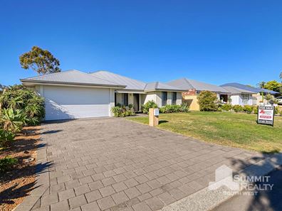 8 Casson Street, Dalyellup WA 6230