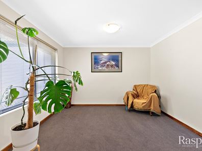 16 Lomax Court, Beeliar WA 6164