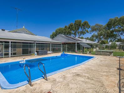 60 Lazenby Avenue, Ravenswood WA 6208