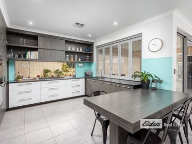 6 Glenelg Drive, Millbridge WA 6232