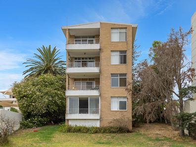 2/18 The Avenue, Crawley WA 6009