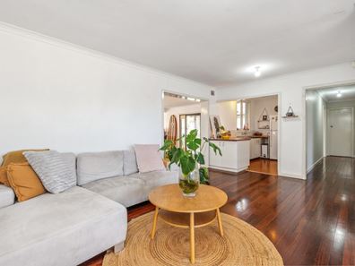 35 Albourne Place, Balga WA 6061