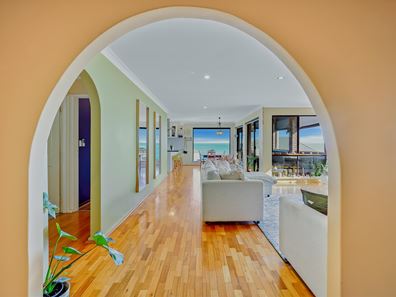 3/3 Barry Street, Mandurah WA 6210