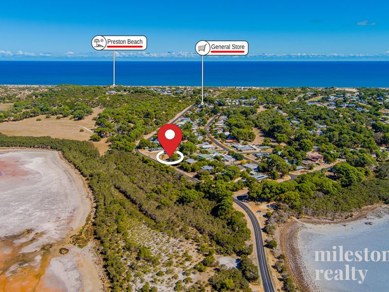 12 Mitchell Rd, Preston Beach WA 6215