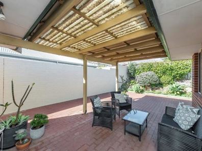 14b Hibernia Rise, Sorrento WA 6020