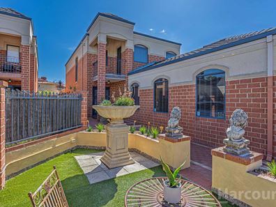 5C Englefield Retreat, Landsdale WA 6065