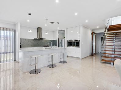 29 Roslin Road, Wanneroo WA 6065