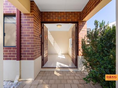 28 Lauraine drive, Harrisdale WA 6112