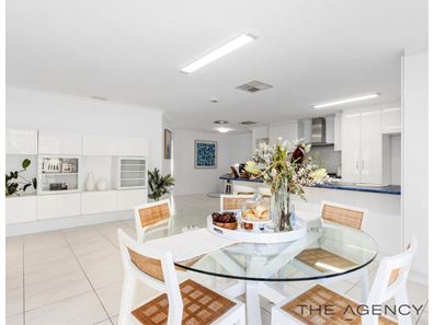 6 Burrows Place, Parmelia WA 6167
