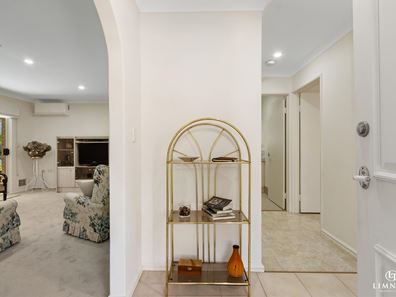 4/35-41 Malone  Street, Willagee WA 6156