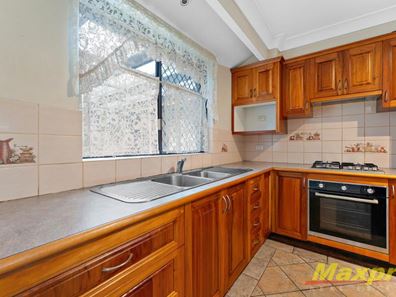 26 Constantine Court, Thornlie WA 6108