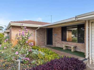 4B Daylight Close, Beldon WA 6027