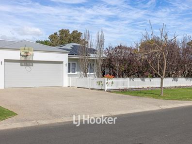 13 North Street, East Bunbury WA 6230