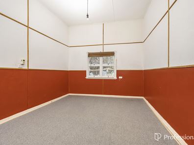 5 Guide Street, Northampton WA 6535